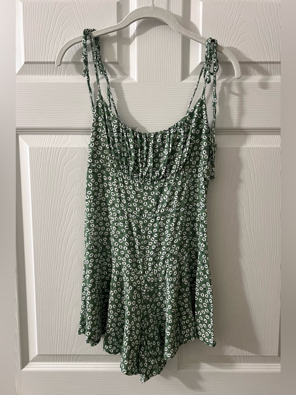 Green Floral Tie-Strap Ruffle Romper